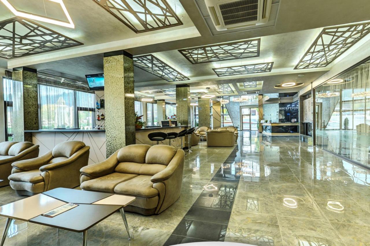 Spa Hotel Infinity Park 韦林格勒 外观 照片