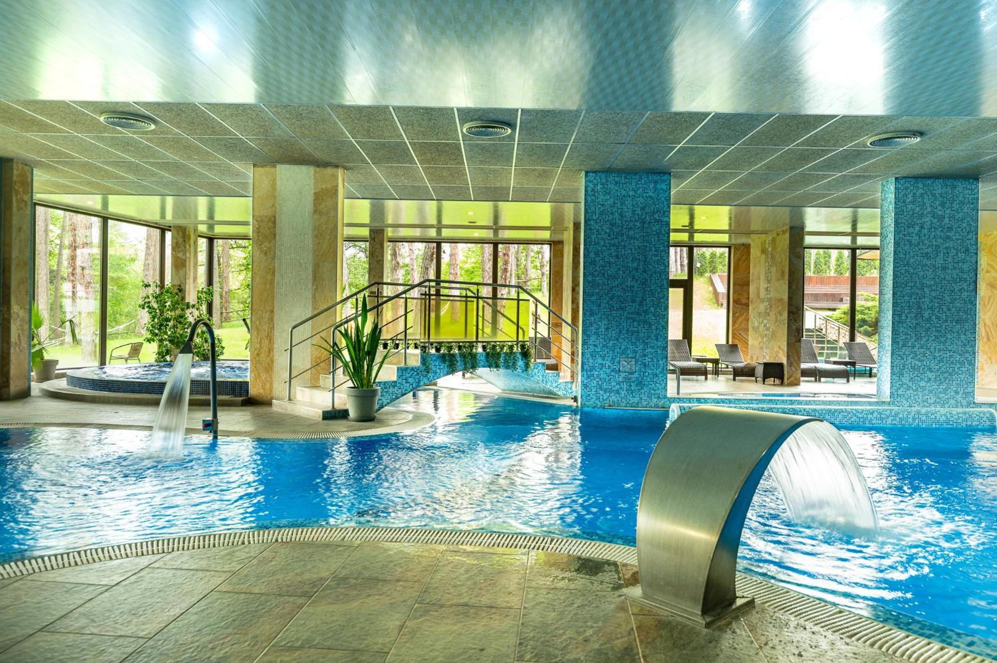 Spa Hotel Infinity Park 韦林格勒 外观 照片
