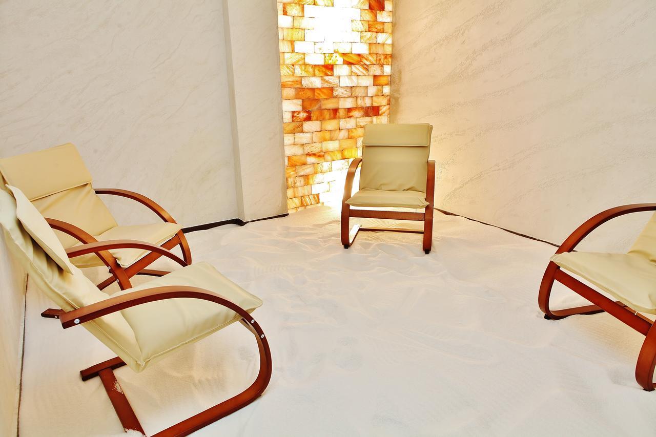 Spa Hotel Infinity Park 韦林格勒 外观 照片